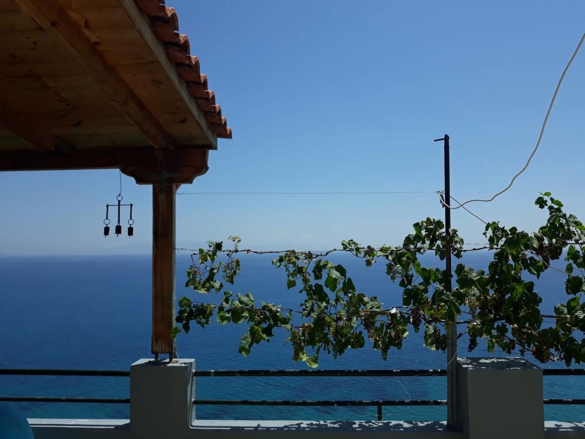 Blue View Hotel Qeparo Exterior foto
